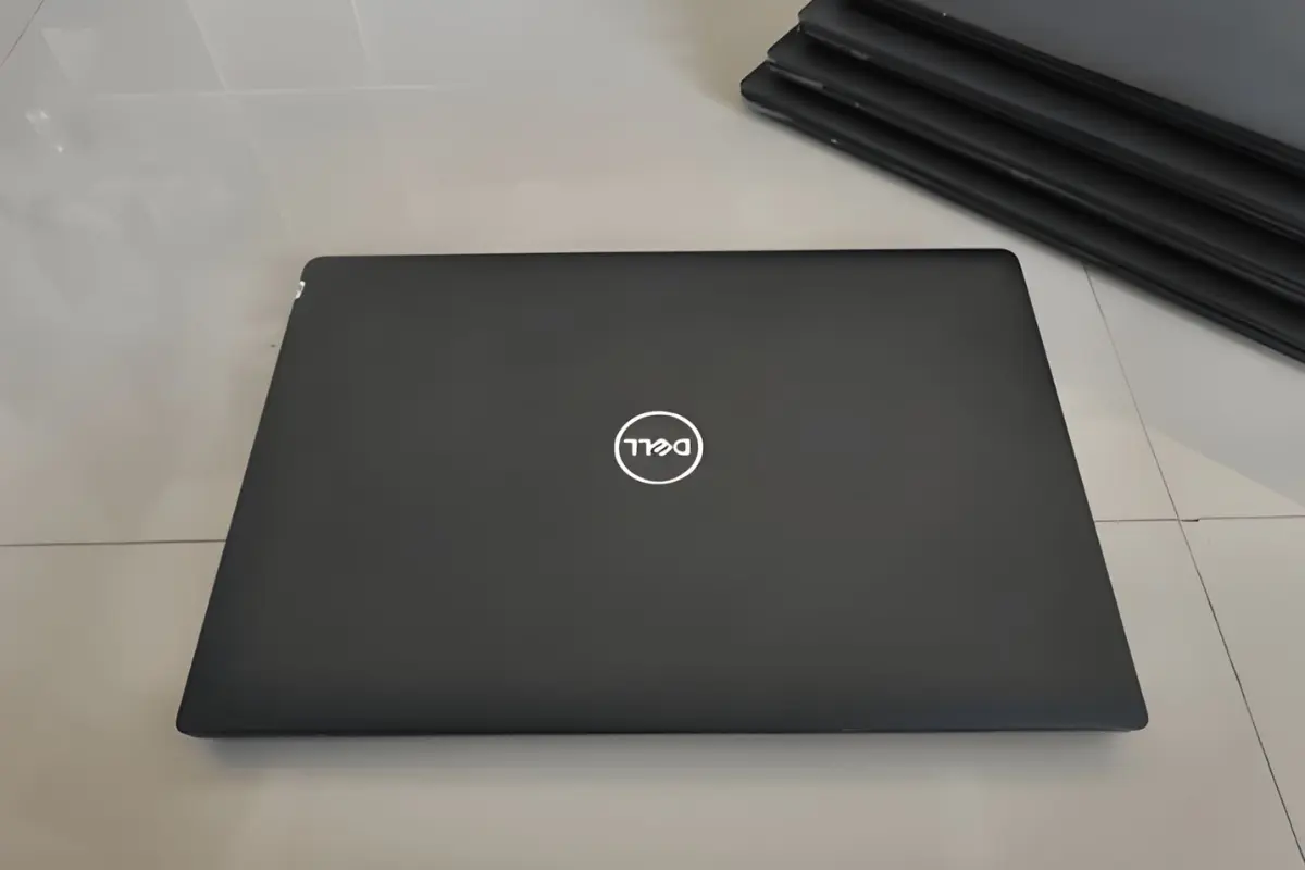 latitude 7400 dell
