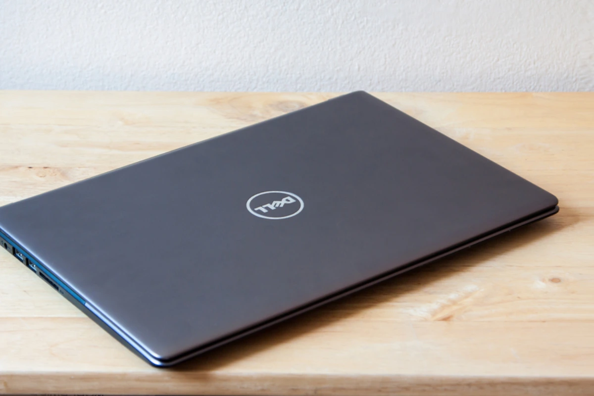 best dell laptop under 1000 aed